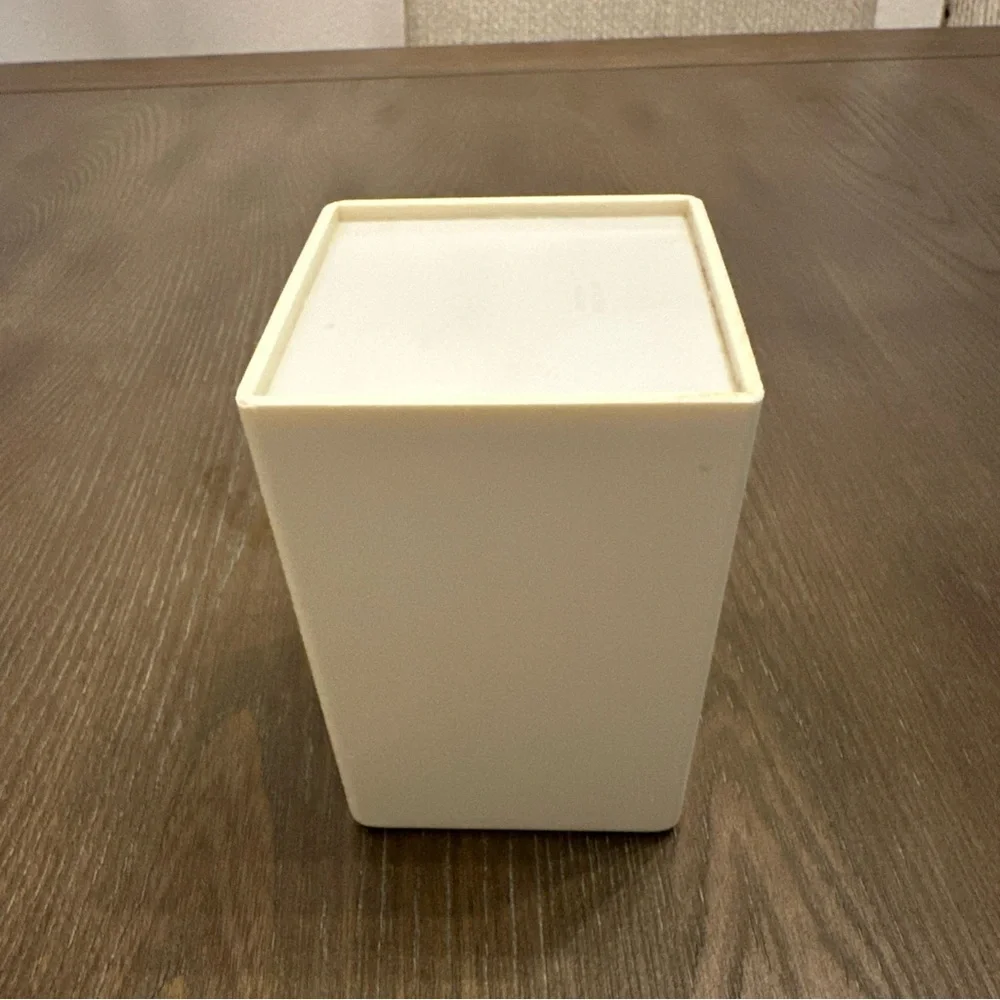 Vintage Dixie Bathroom Cup Pop Up‎ Dispenser Holder Beige Plastic 3oz